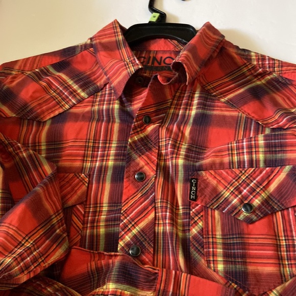 Cinch modern fit pearl snap shirt - Picture 10 of 11